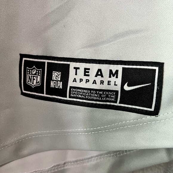 NFL Raiders Carr Jersey - NFL Team Apparel Nike Dri-Fit - Picture 4 of 5